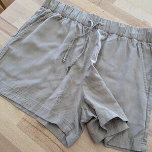 Banana Republic Shorts